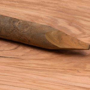 BATTEN DE POTEAU TOURNÉ EN BOIS DE PIN TRAITÉ C/P